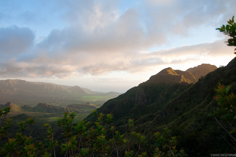 The sun setting over the Waianae Mountains, Oahu, Hawaii
