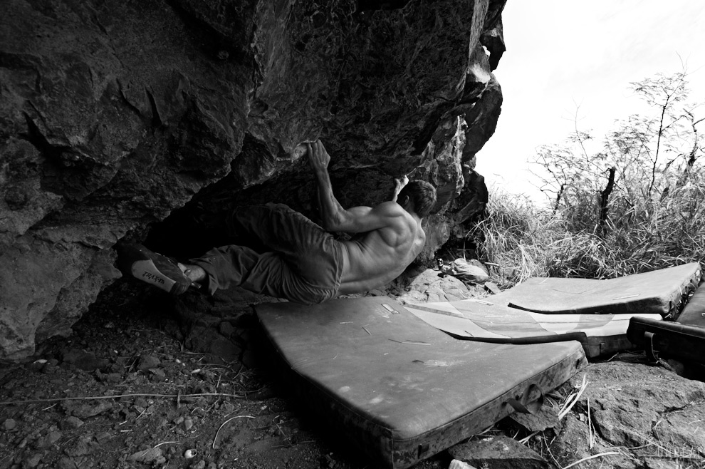 Justin Ridgely bouldering in Oahu, Hawaii.