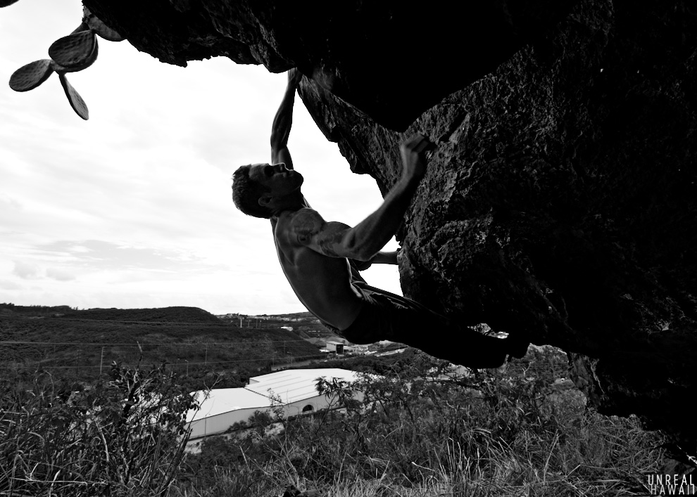 Justin Ridgely bouldering at Oz