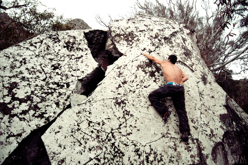 Matt Lutey bouldering in Oahu, Hawaii