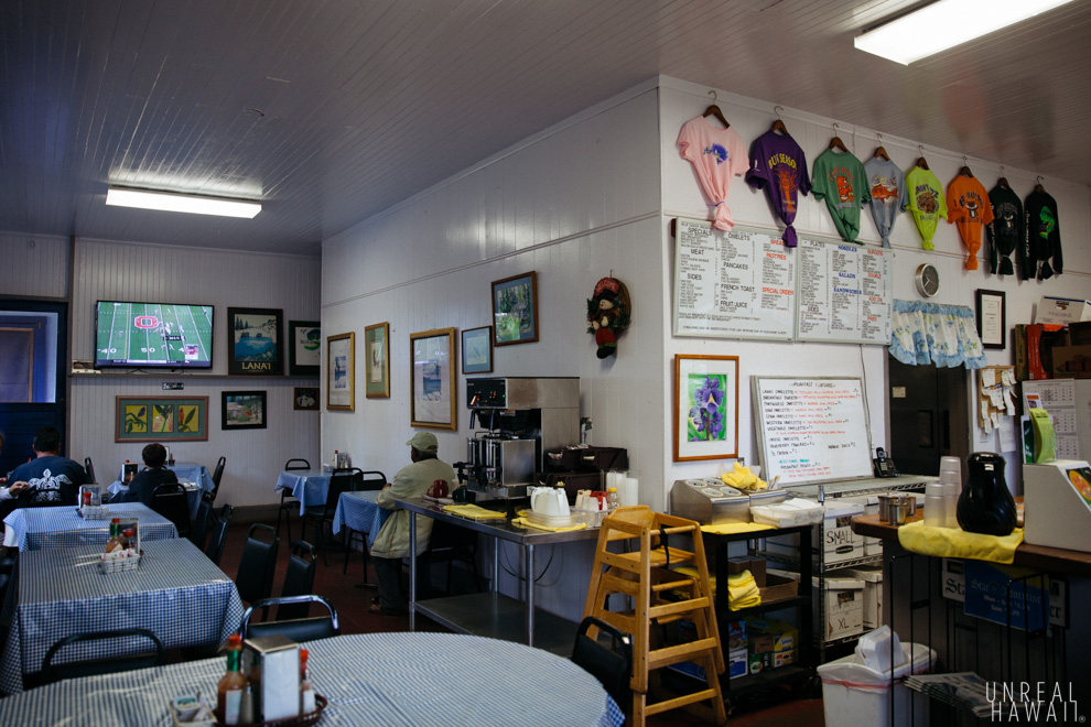 Interior of Blue Ginger Cafe in Lanai City.