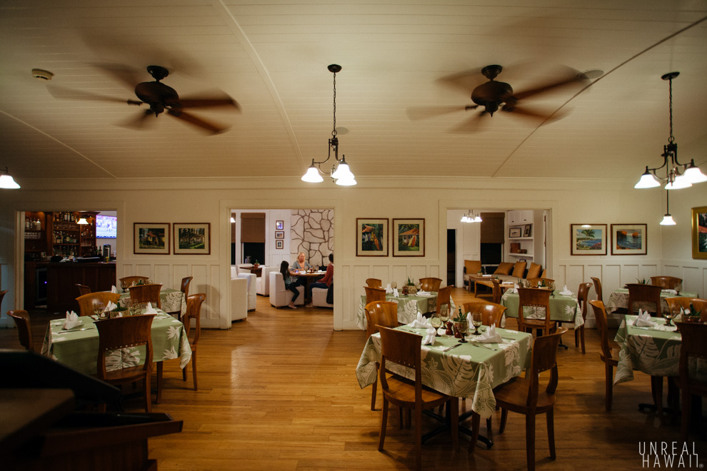 Interior of Lanai City Grille.